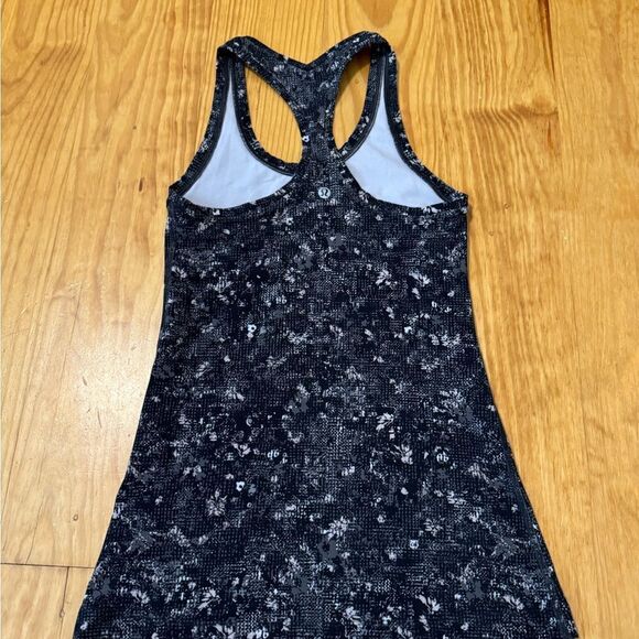 Lululemon Cool Racerback Nulu Equalized Multi Print Tank Top Women’s SIZE 2 - Picture 9 of 9
